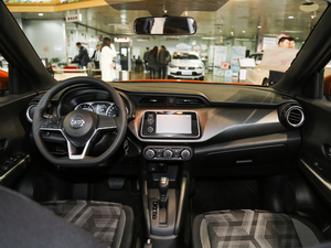 20171.5L XL CVT (ni)ȫ