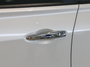 20171.5L XV CVTа {T