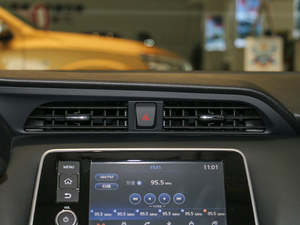 20171.5L XV CVTа {(dio)L(fng)