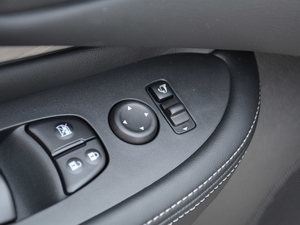 20172.5L XE Ӣ п؅^