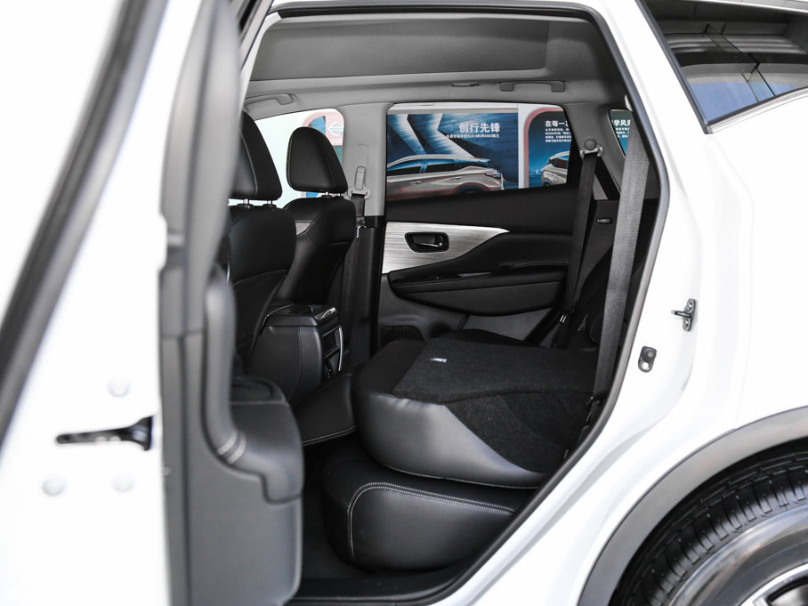 2017mHEV 2.5L S/C HEV XE HEV а