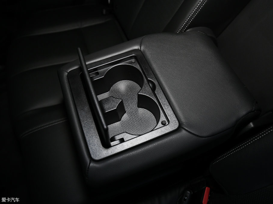 2017mHEV 2.5L S/C HEV XE HEV а