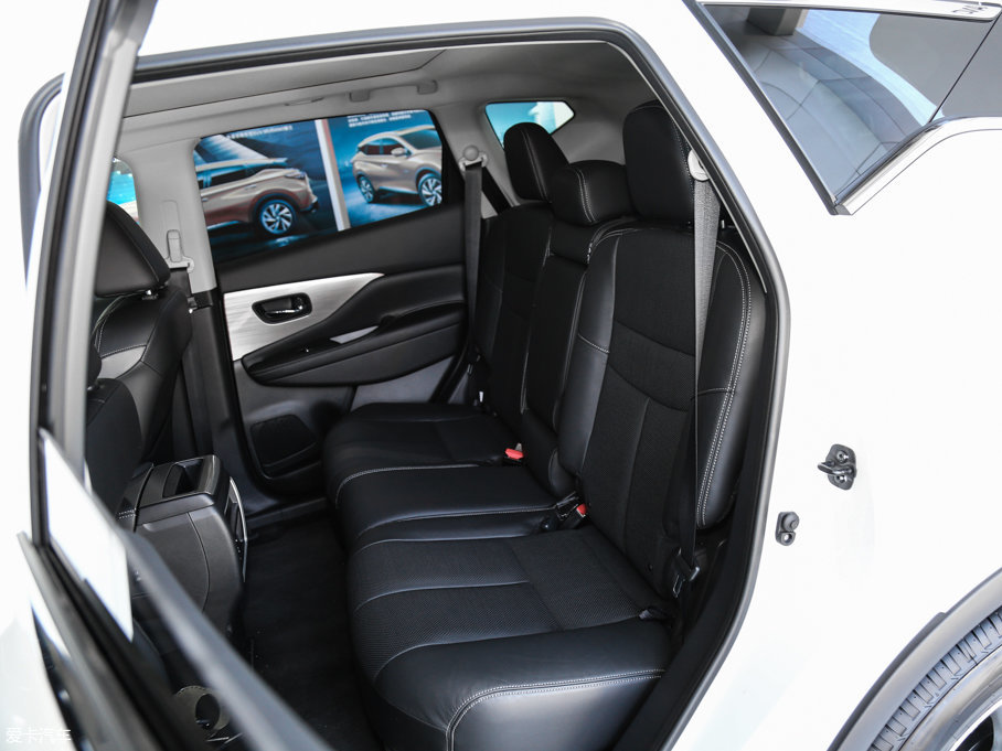 2017mHEV 2.5L S/C HEV XE HEV(q) а