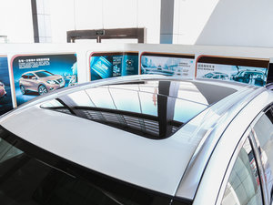 20172.5L S/C HEV XE HEV(q) а ܇