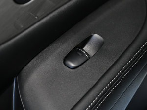 20172.5L S/C HEV XE HEV а g