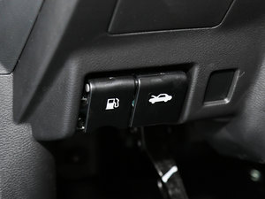 20172.5L S/C HEV XE HEV а g