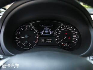 東風(fēng)日產(chǎn)2017款天籟