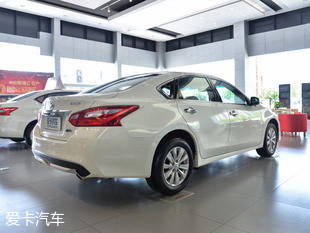 東風日產2017款天籟