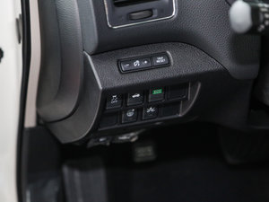 20172.0L XL Upperа п؅^