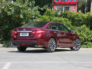 20172.0L XL Upperа w^