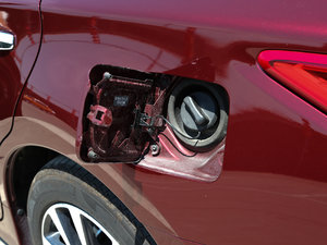 20172.0L XL Upperа w