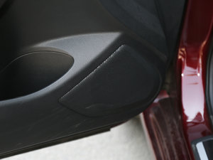 20172.0L XL Upperа g