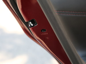 20172.0L XL Upperа g