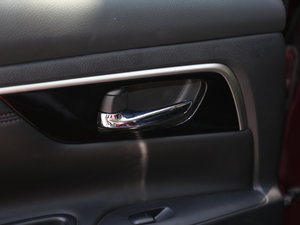 20172.0L XL Upperа g