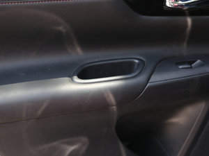 20172.0L XL Upperа g