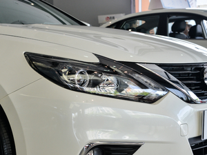 20172.0L XL m  (x)(ji)^