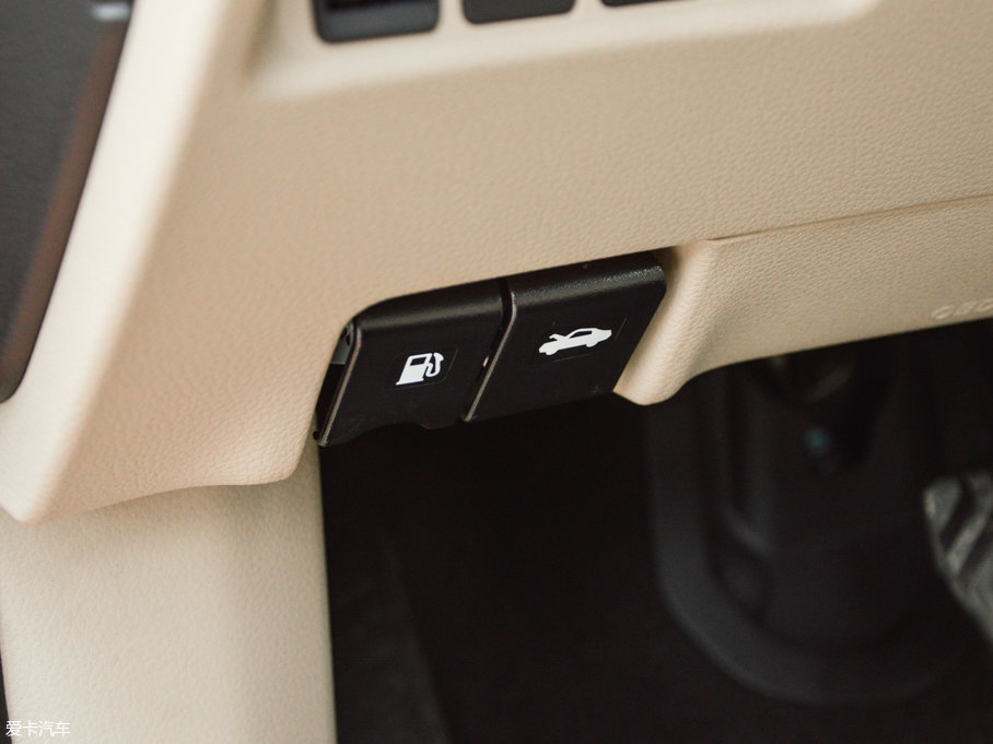 2017E 2.5L CVT(q)I(lng)Ȱ 7