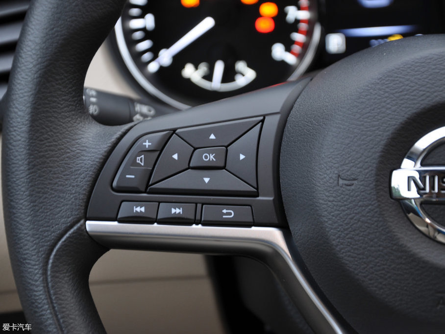 2017E 2.5L CVT(q)I(lng)Ȱ 