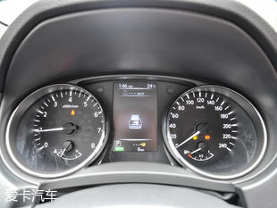 東風日產2017款奇駿