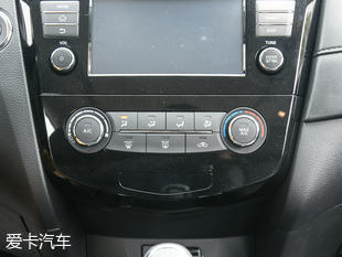 東風日產2017款奇駿