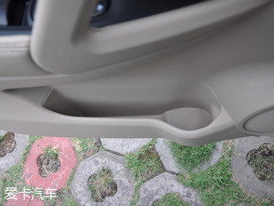 東風日產(chǎn)2017款奇駿