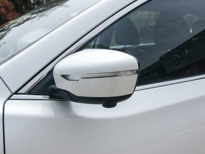 20172.0L CVT(q)m  (x)(ji)^