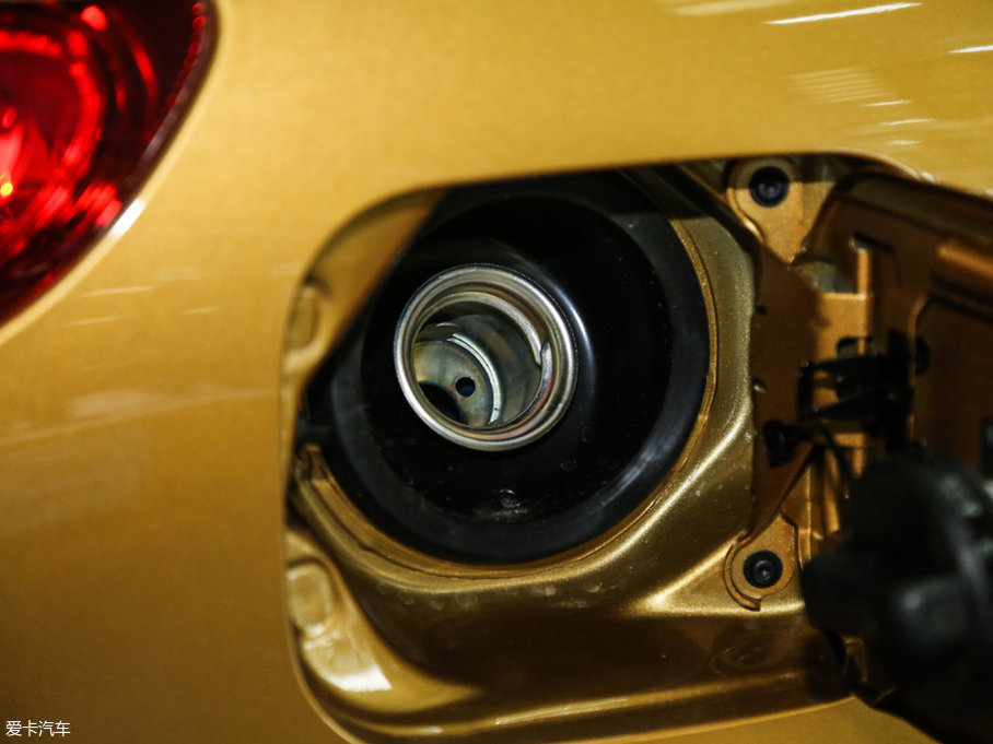 2017п 2.0L XL CVTӢ