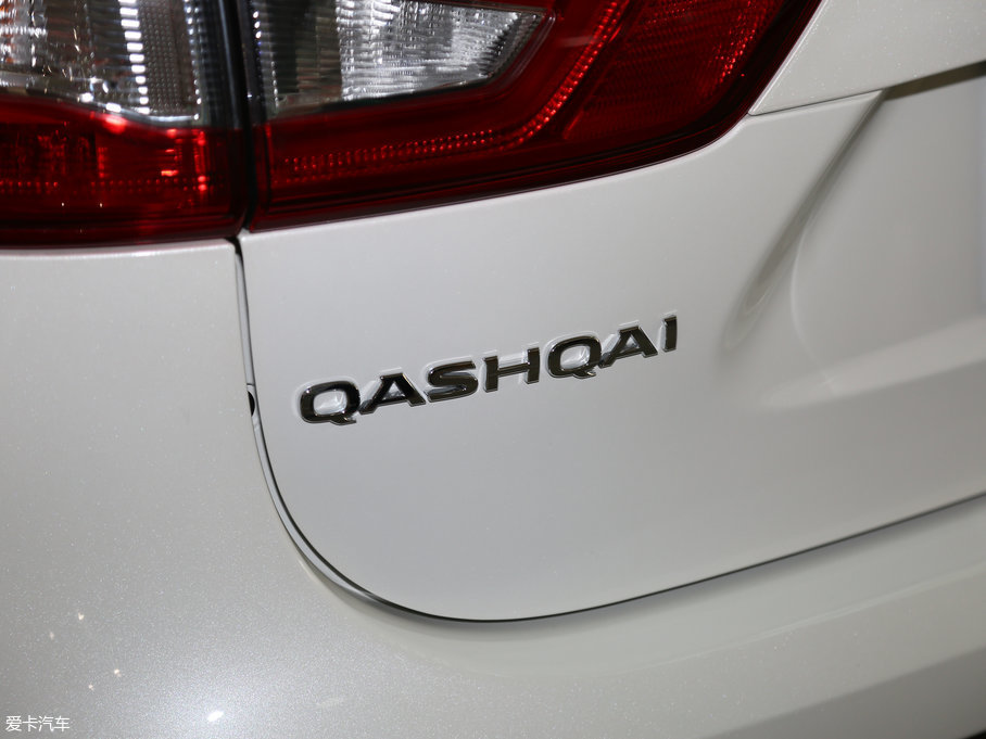 2017п 2.0L XL CVTӢ