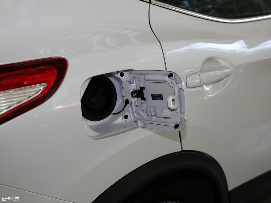 2017п 2.0L XL CVTӢ