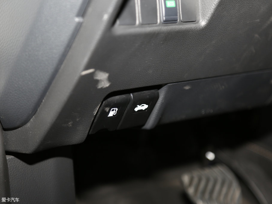 2017п 2.0L XL CVTӢ