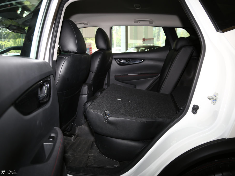 2017п 2.0L XL CVTӢ