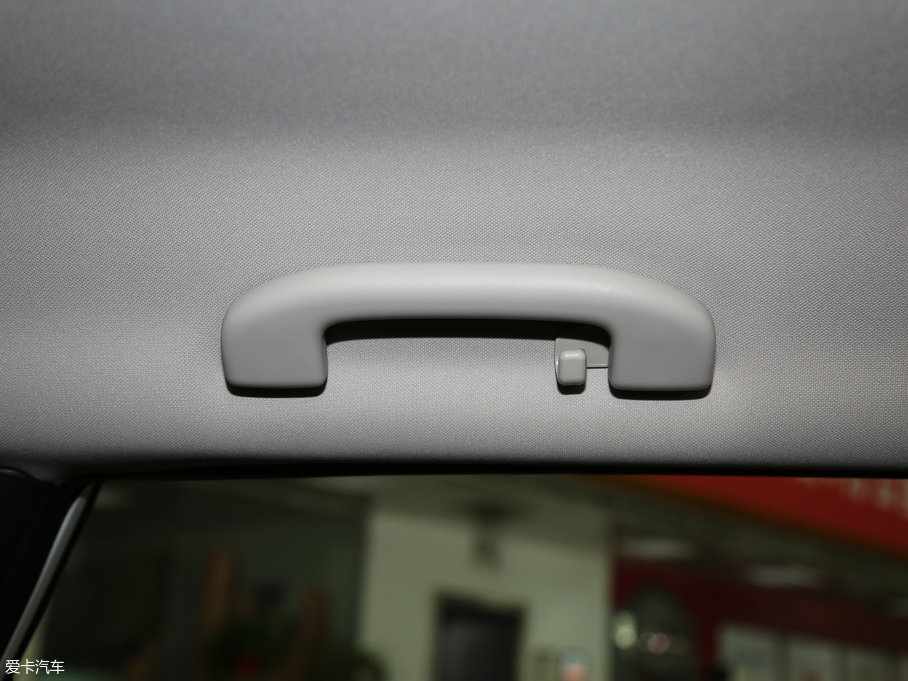 2017п 2.0L XL CVTӢ