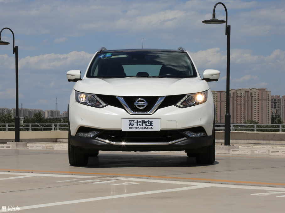 2017п 2.0L XV TOP CVTŞ