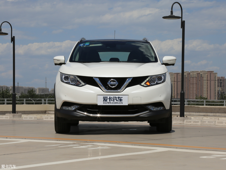 2017п 2.0L XV TOP CVTŞ