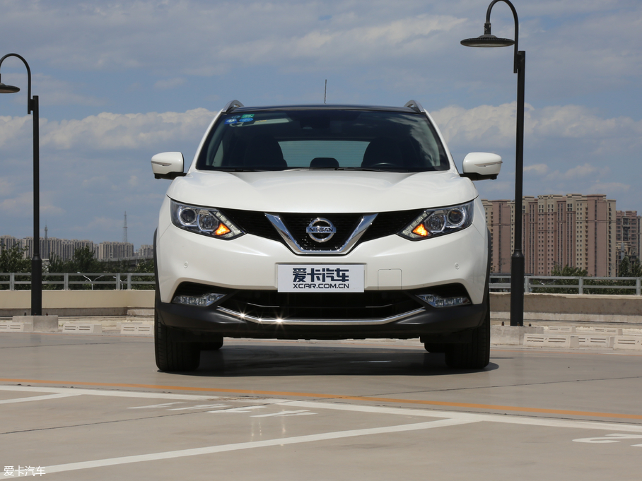 2017п 2.0L XV TOP CVTŞ