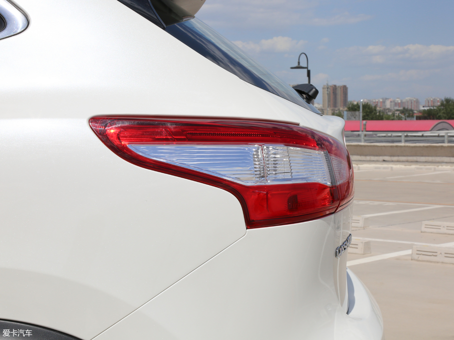 2017п 2.0L XV TOP CVTŞ