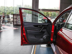 20172.0L XV CVT {λ܇T