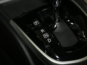 20172.0L XV CVT п؅^