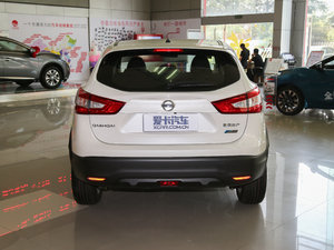 2017款2.0L XL CVT精英版 正后	