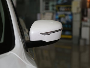 2017款2.0L XL CVT精英版 后视镜