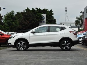 2017款2.0L XV CVT智享版 正侧（左）