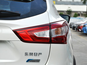 2017款2.0L XV CVT智享版 尾灯