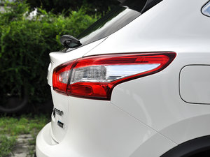 20172.0L XV CVT (ji)^