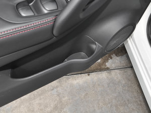 20172.0L XV CVT ǰTg