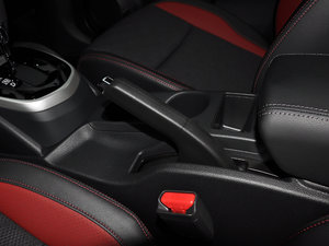 20172.0L XV CVT v܇Ƅ