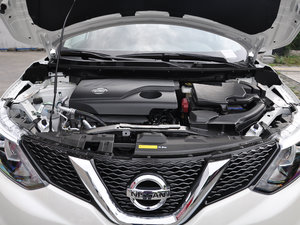 2017款2.0L XV CVT智享版 发动机