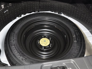 2017款2.0L XV CVT智享版 备胎