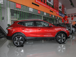 20172.0L XV Prem CVTA w^