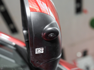 20172.0L XV Prem CVTA ^