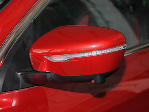 20172.0L XV Prem CVTA ^